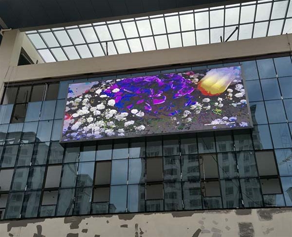 合肥市長(zhǎng)豐縣下塘工業(yè)園戶外P4LED大屏